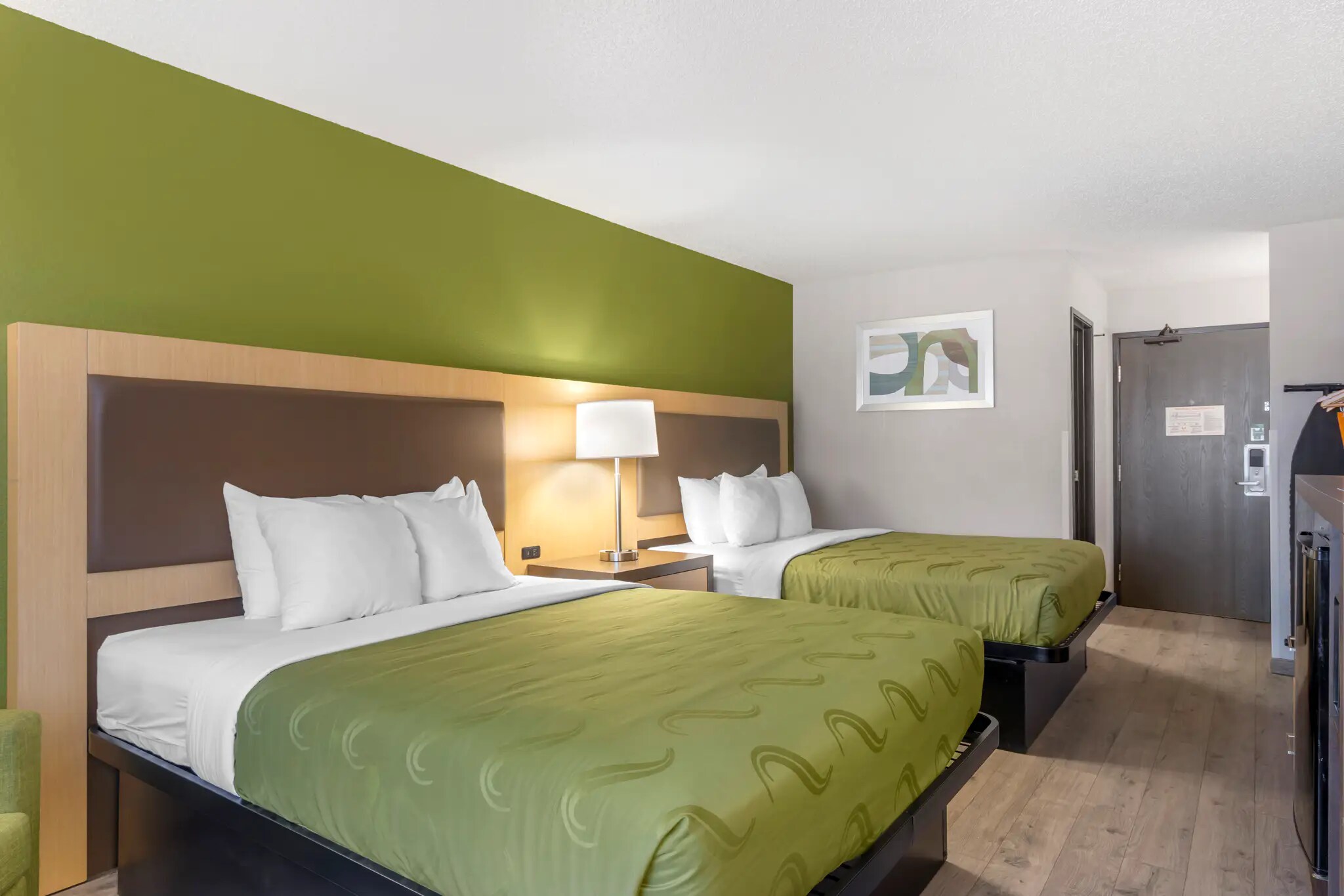 Two Queen Beds room 19 of 38