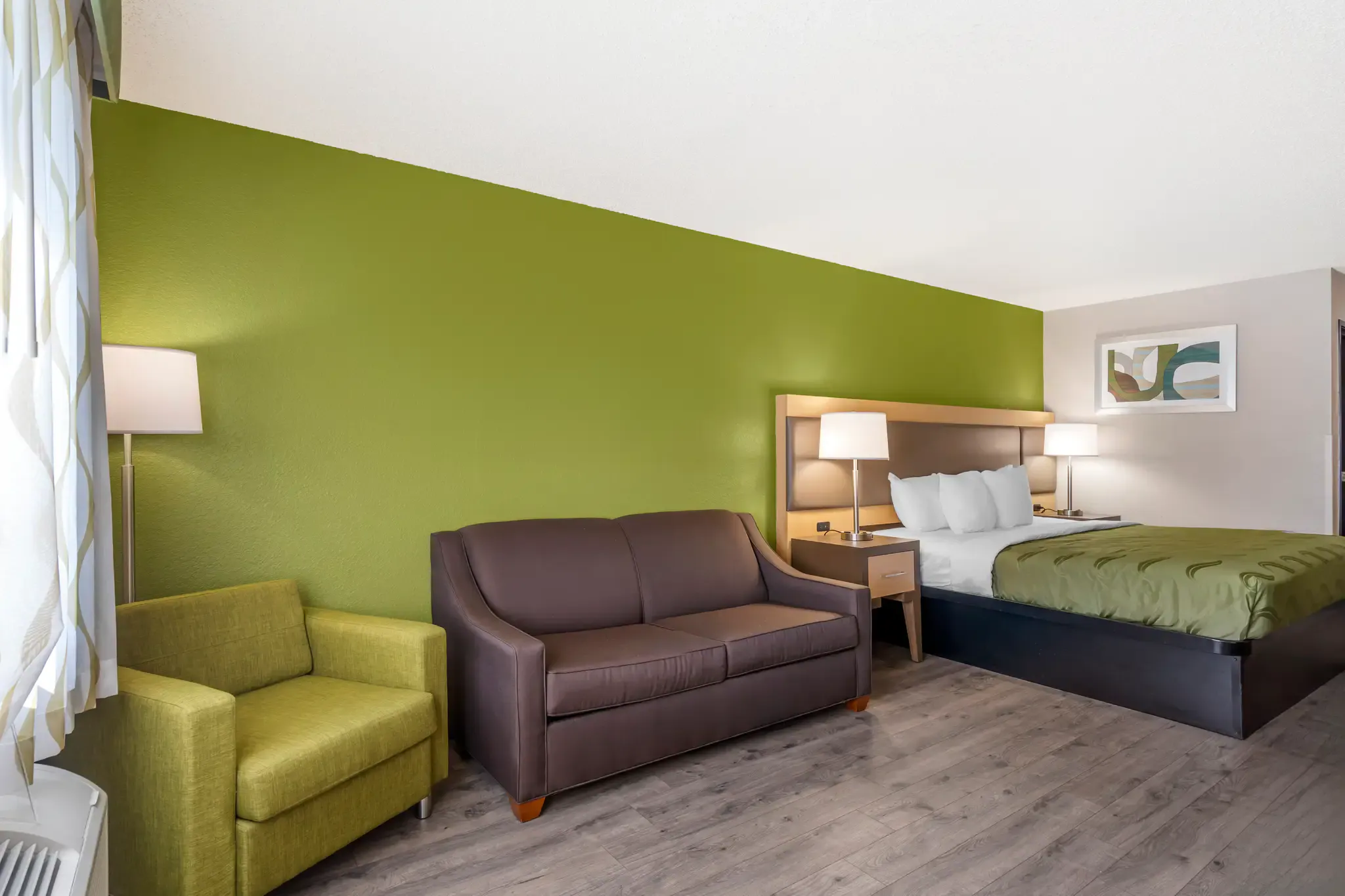 King Suite 29 of 38