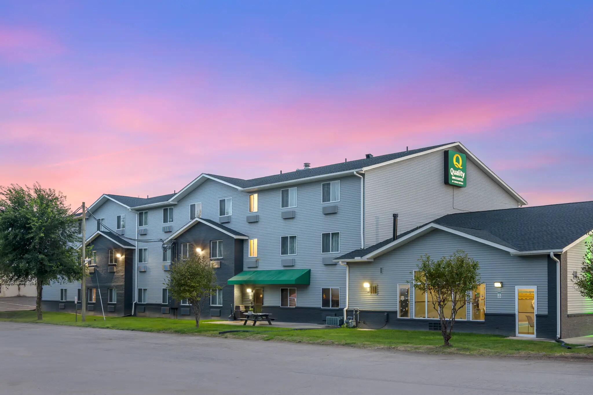 Hotel exterior at twilight 4 of 38